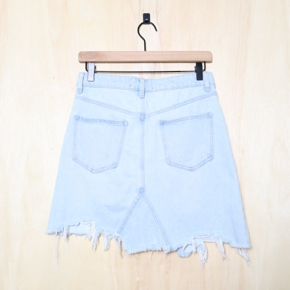 Free People Going Rogue Denim Mini Skirt Light‎ Wash Size 26 - Picture 3 of 4